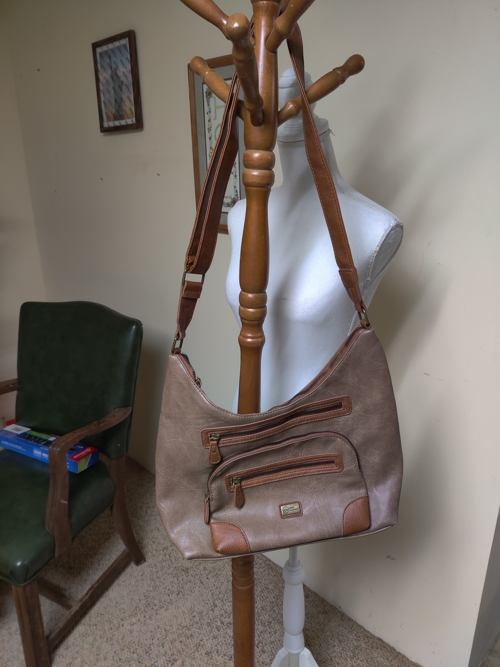 Women's Taupe Crossbody Shoulder Bag - White Mountain Crossbody Large